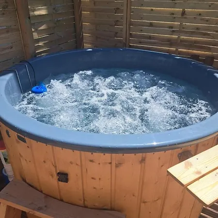 Cabane Spa Nord'Gouis Cournon-d'Auvergne Exterior photo